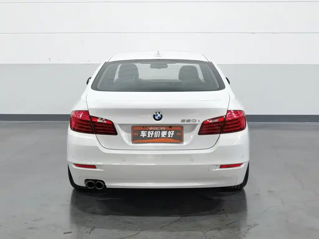 BMW 5 Series (Import) — миниатюра 4