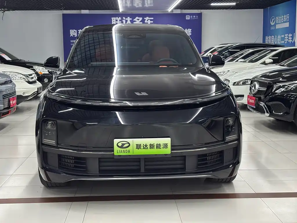 Li Auto Li L8 — миниатюра 2