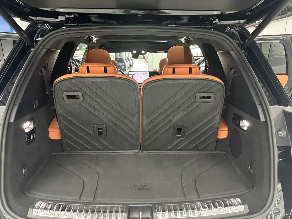 Li Auto Li L8 — миниатюра 13