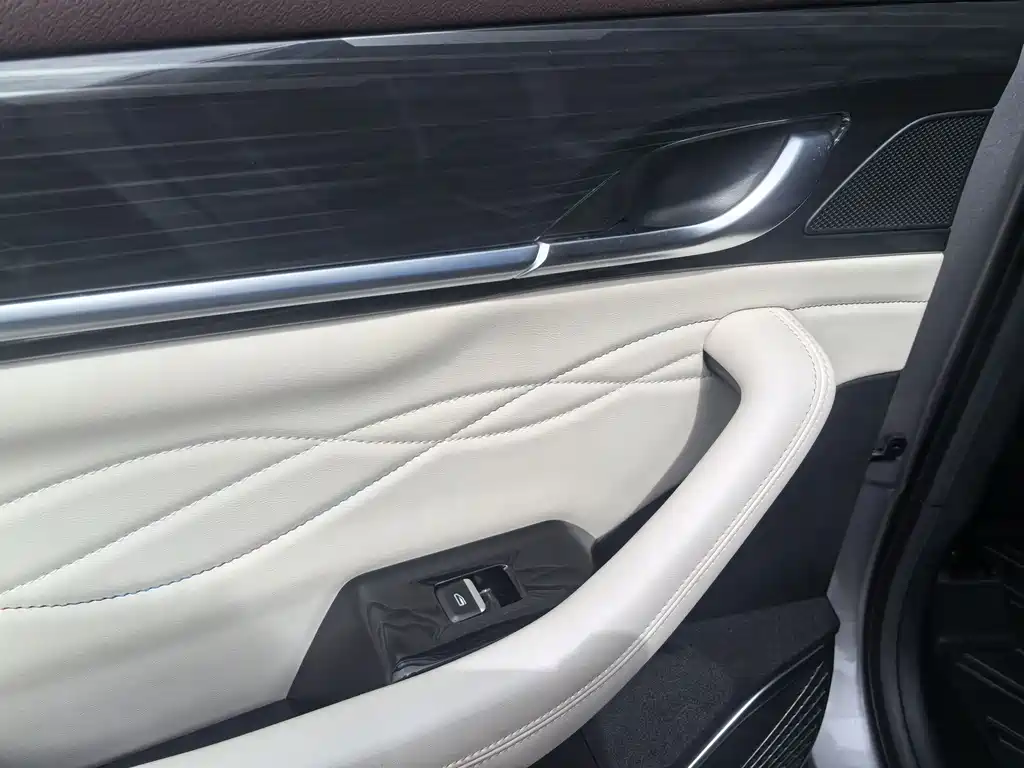 Geely Xingyue L — миниатюра 29