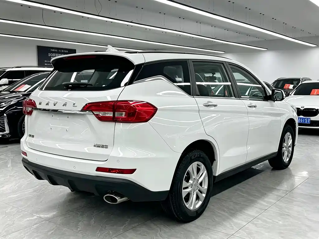 Haval M6 — миниатюра 6