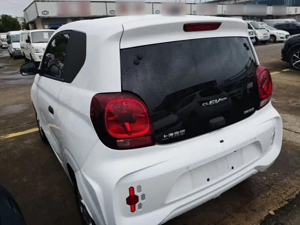 Roewe Clever — миниатюра 5
