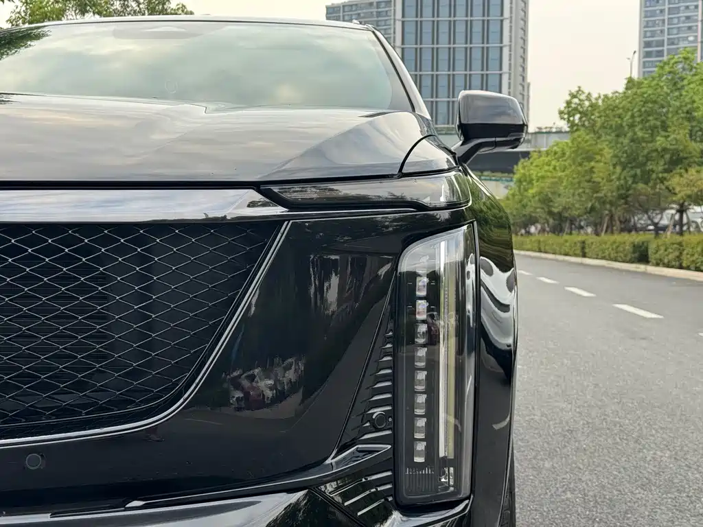 Cadillac XT5 — миниатюра 20