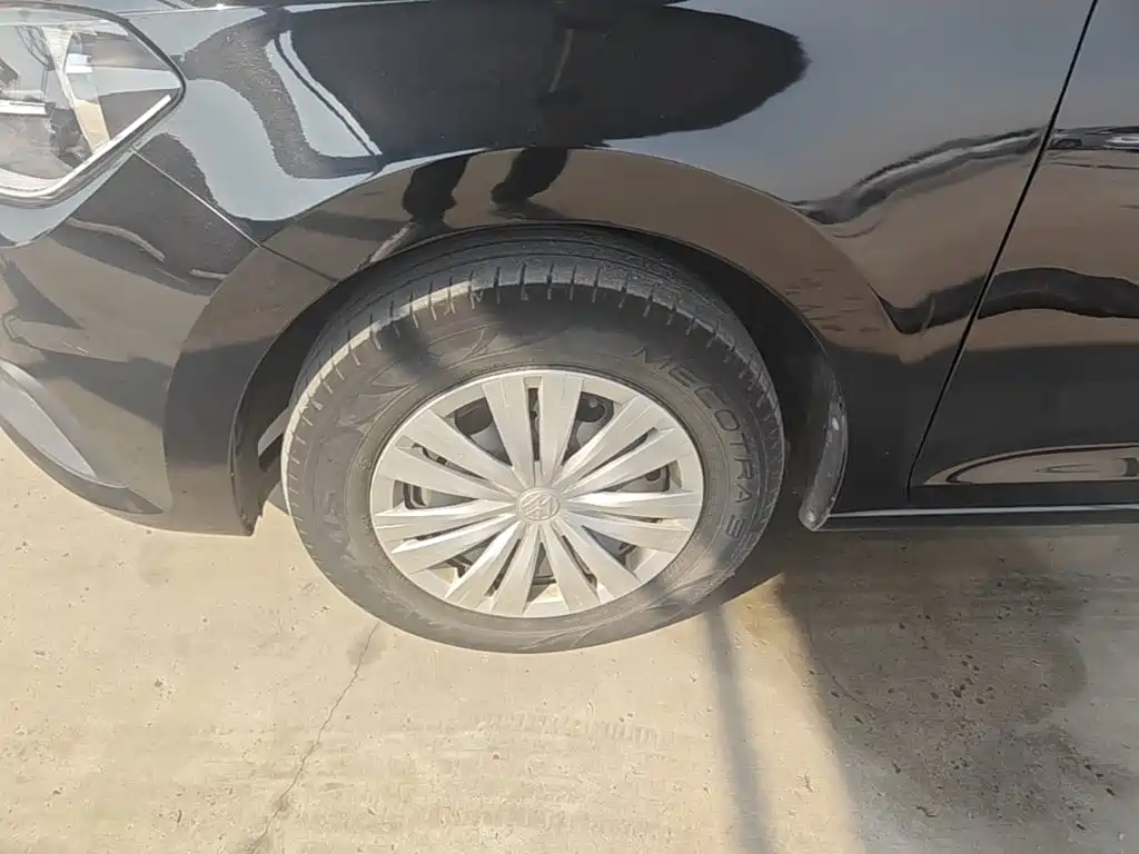 Volkswagen Santana — миниатюра 23
