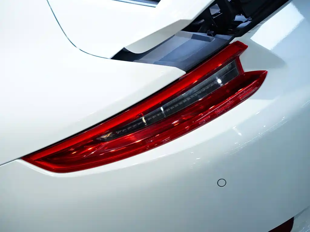 Porsche 911 — миниатюра 8