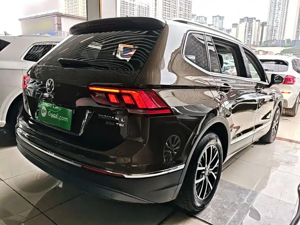 Volkswagen Tiguan L — миниатюра 7