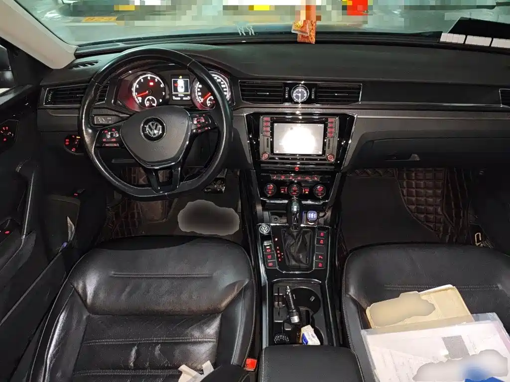 Volkswagen Passat — миниатюра 10