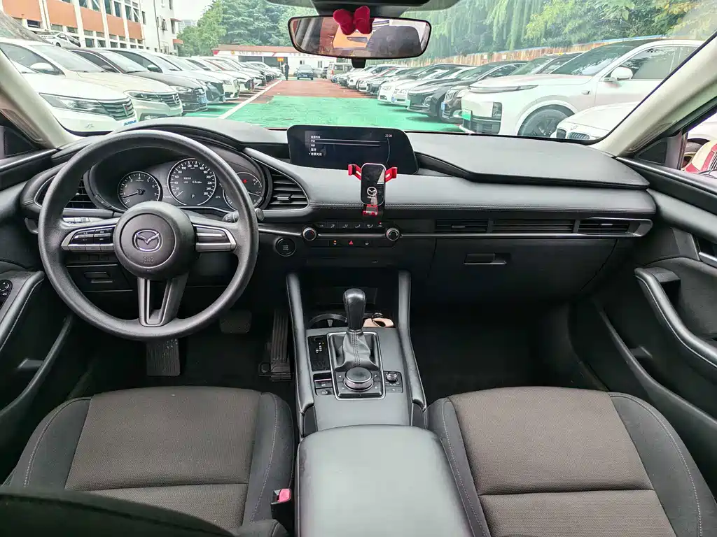 Mazda 3 Axela — миниатюра 13