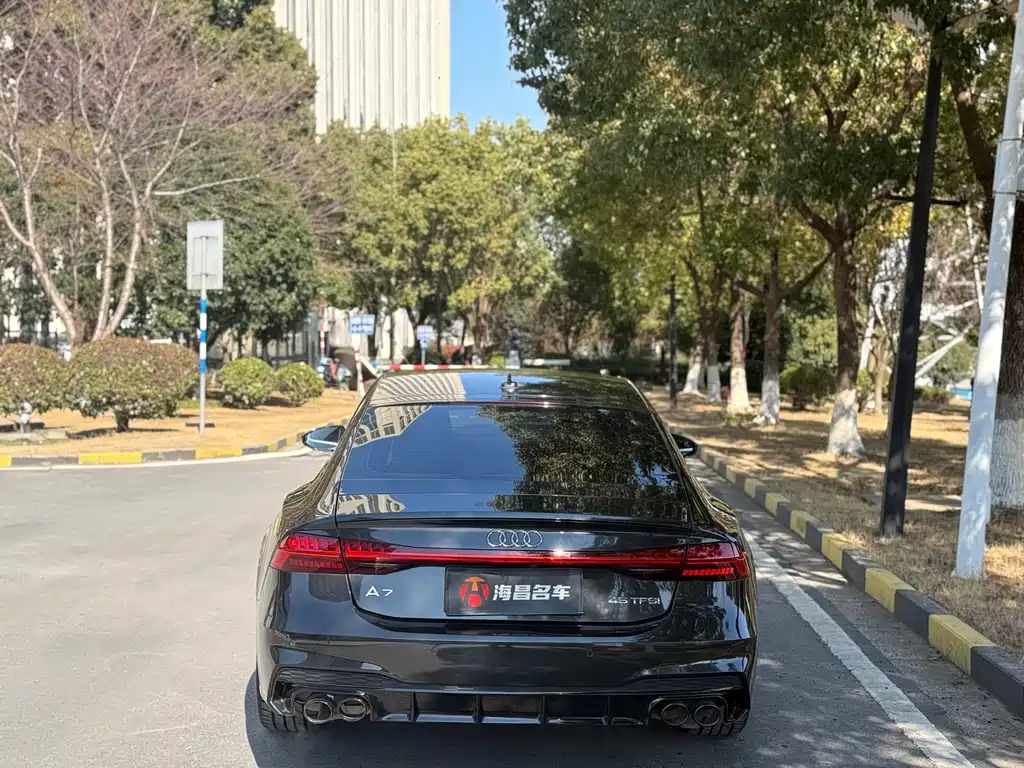 AUDI A7