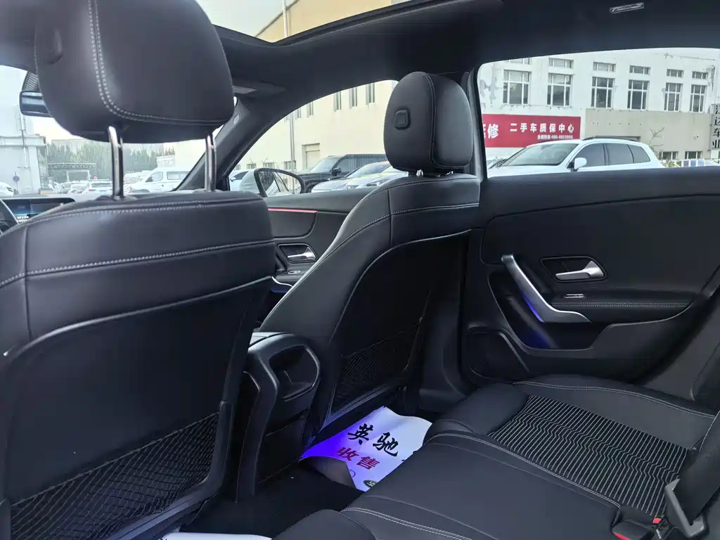 Mercedes-Benz A-Class (Import) — миниатюра 8