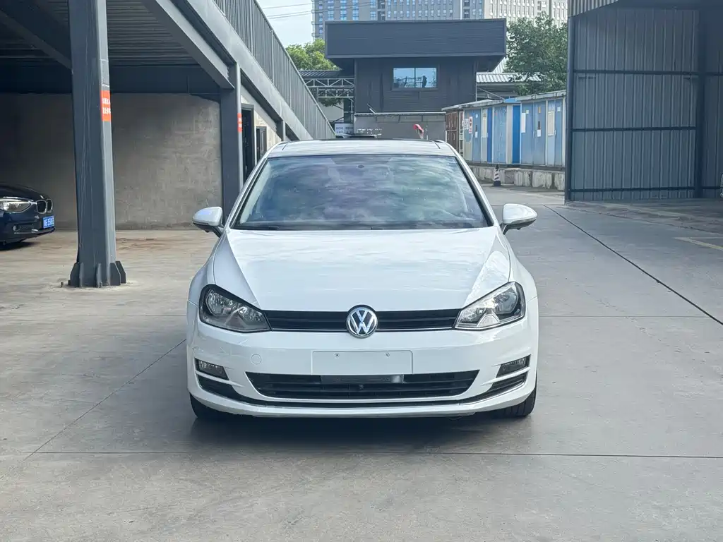 Volkswagen Golf — миниатюра 2