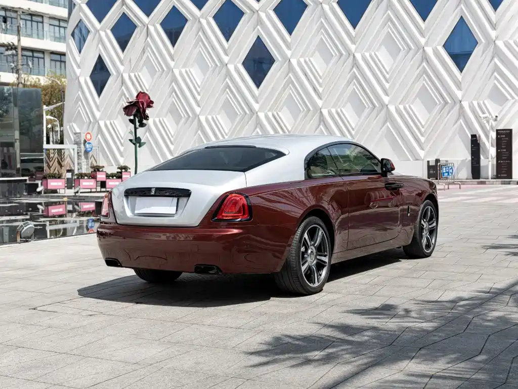 Rolls-Royce Wraith — миниатюра 4