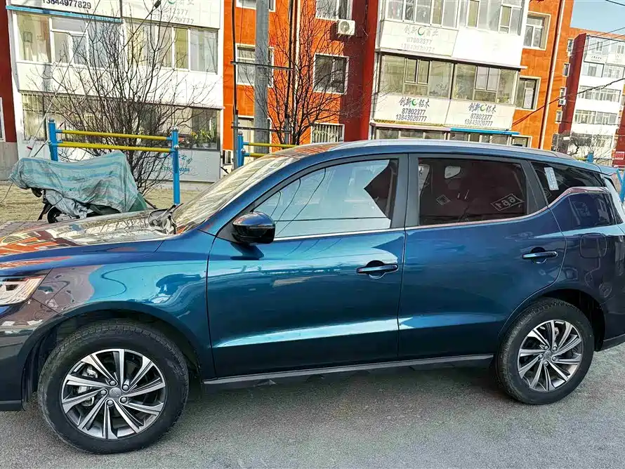 GEELY AUTOMOBILE VISION X6