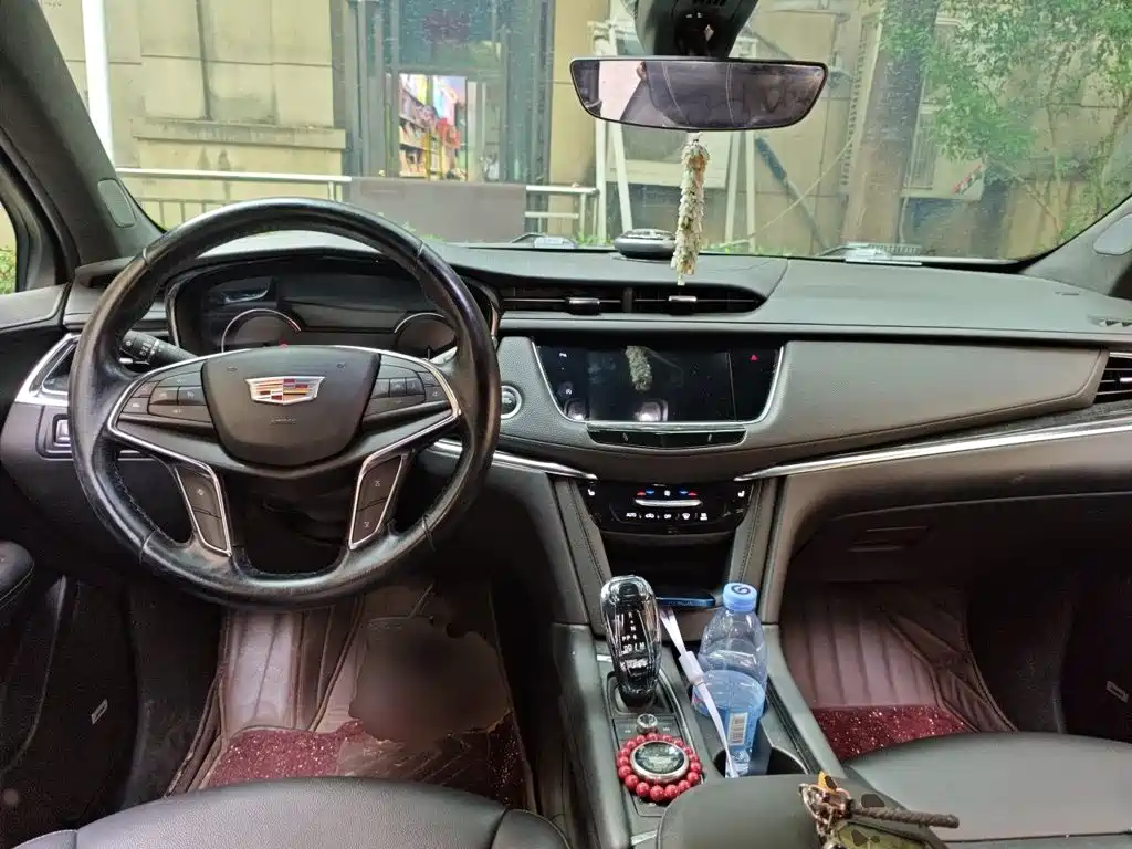 Cadillac XT5 — миниатюра 5