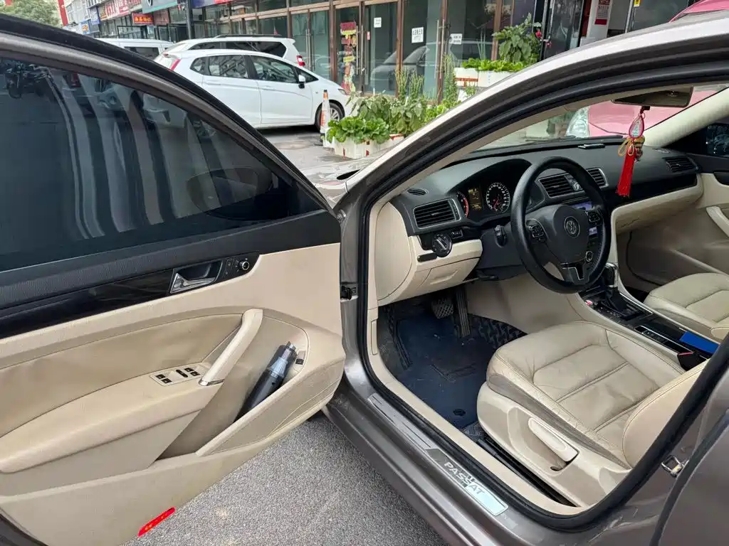 Volkswagen Passat — миниатюра 3