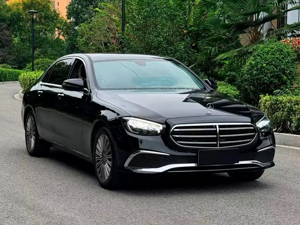 Mercedes-Benz E-Class E 2023 E 300 L Luxury