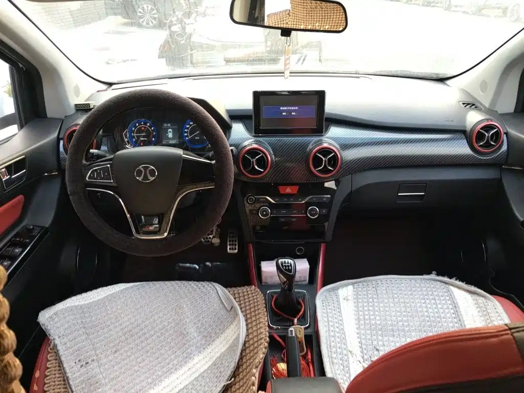 BAIC Senova X25 — миниатюра 10