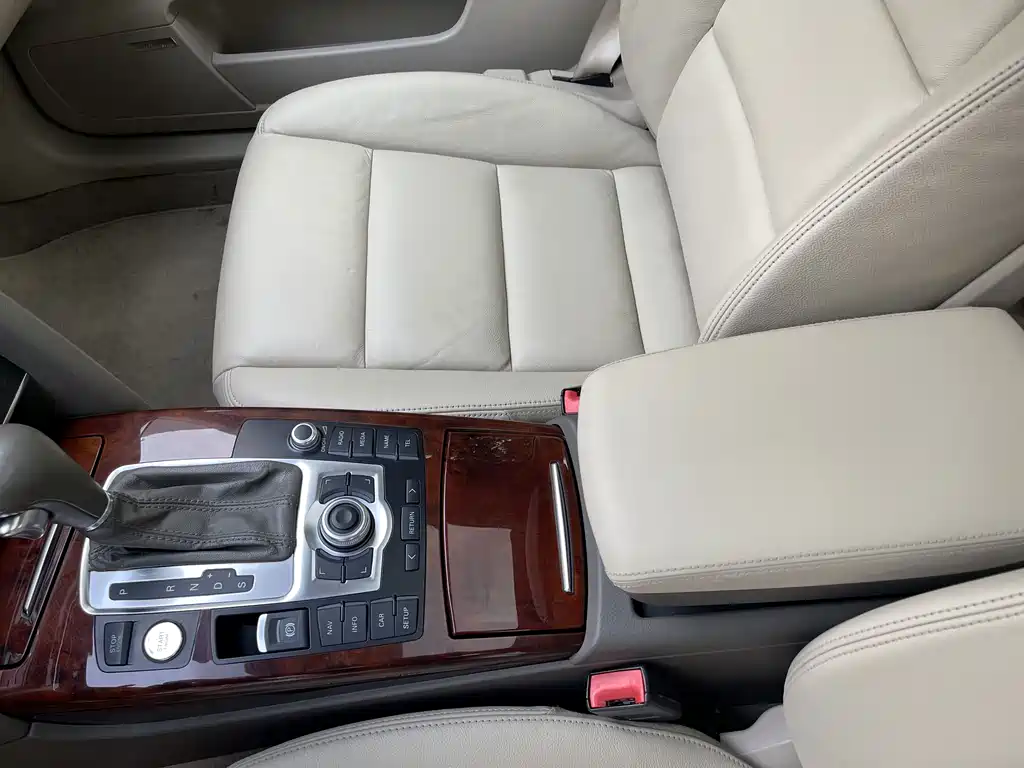 Audi A6L — миниатюра 11