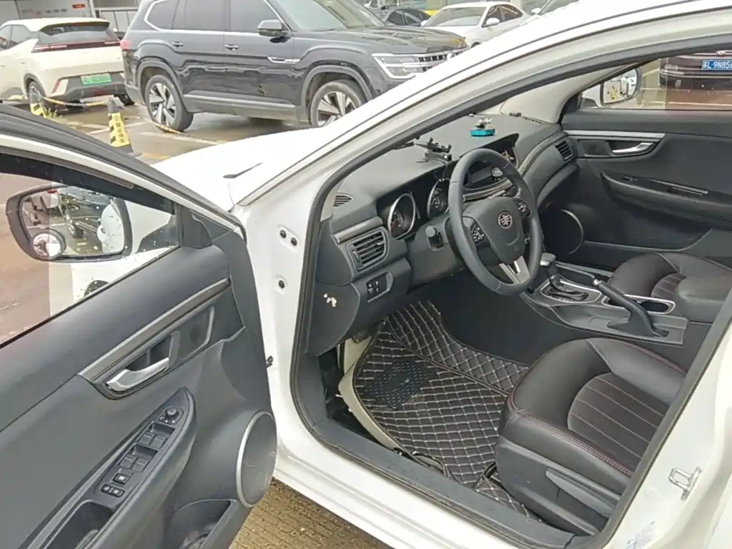 Bestune B50 — миниатюра 16