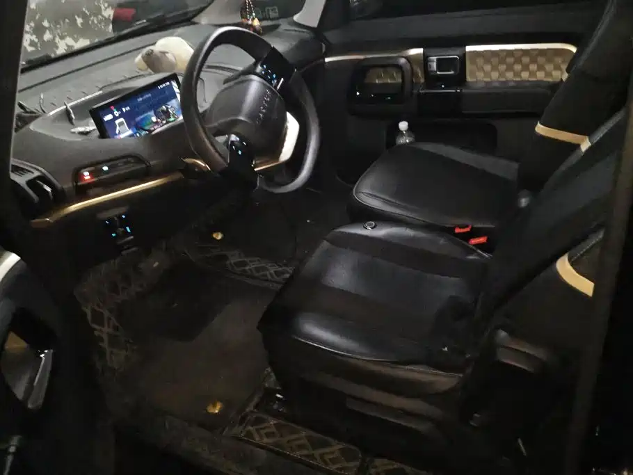Baojun KiWi EV — миниатюра 9