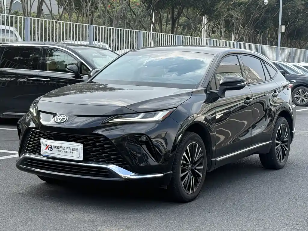 Toyota Harrier 2022