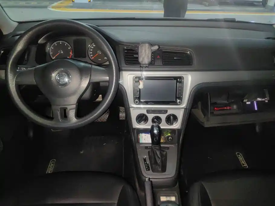 Volkswagen Gran Lavida — миниатюра 12