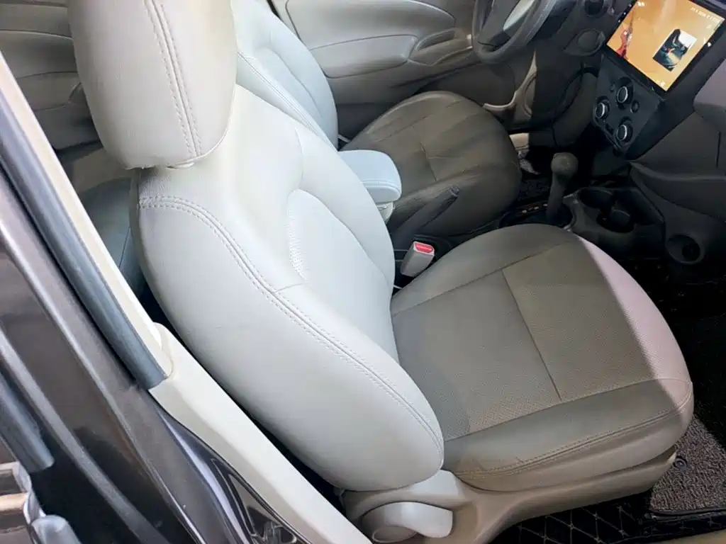 Nissan Sunny — миниатюра 25