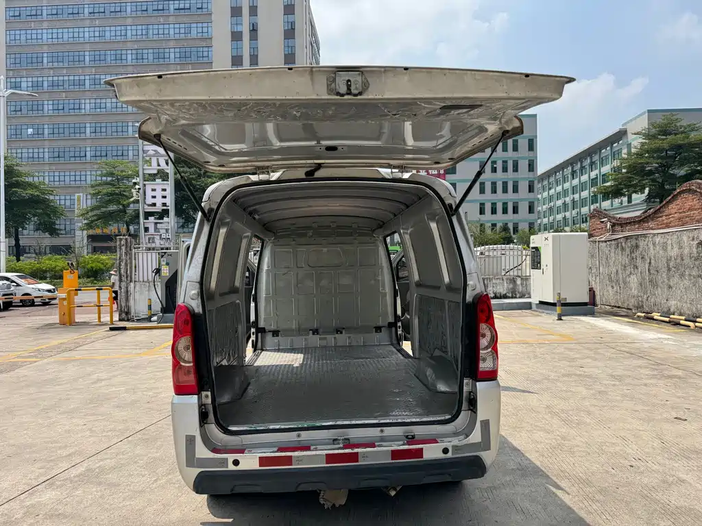 BYD 比亚迪V3 — миниатюра 17