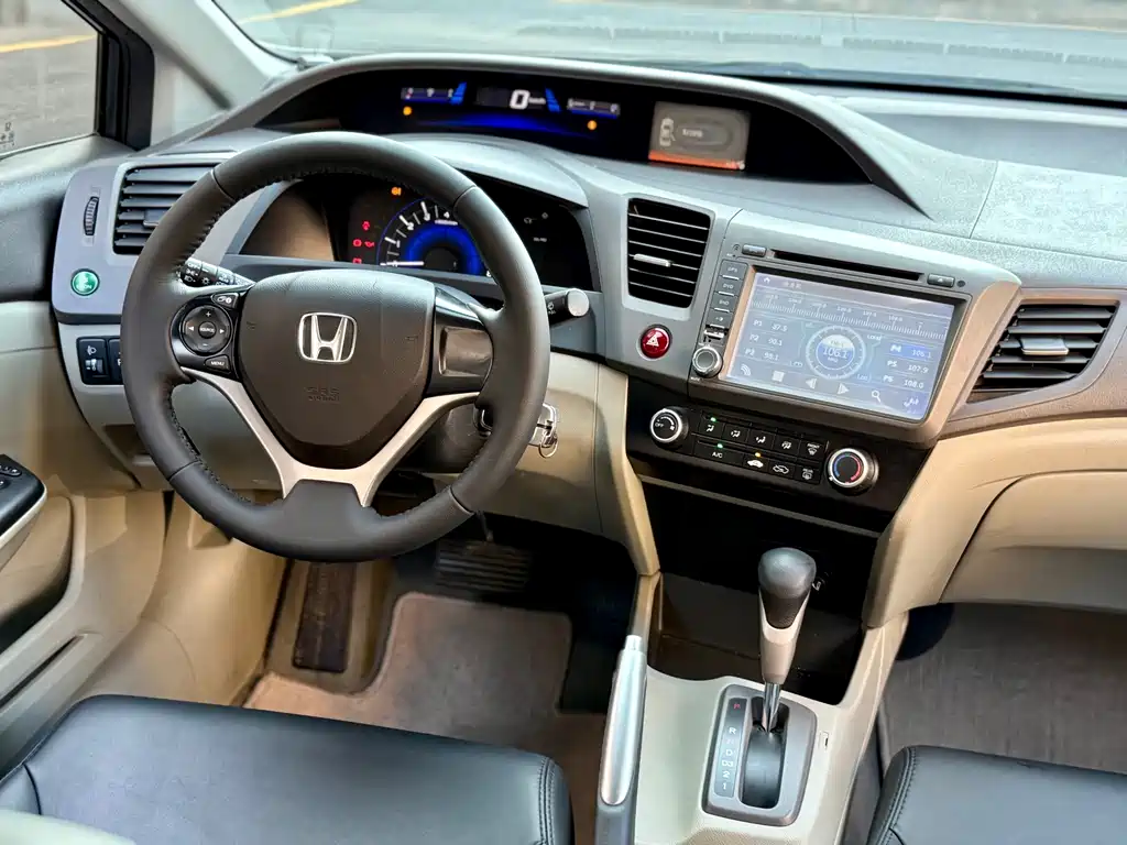 Honda Civic — миниатюра 16