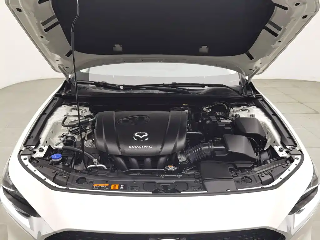 Mazda 3 Axela — миниатюра 6