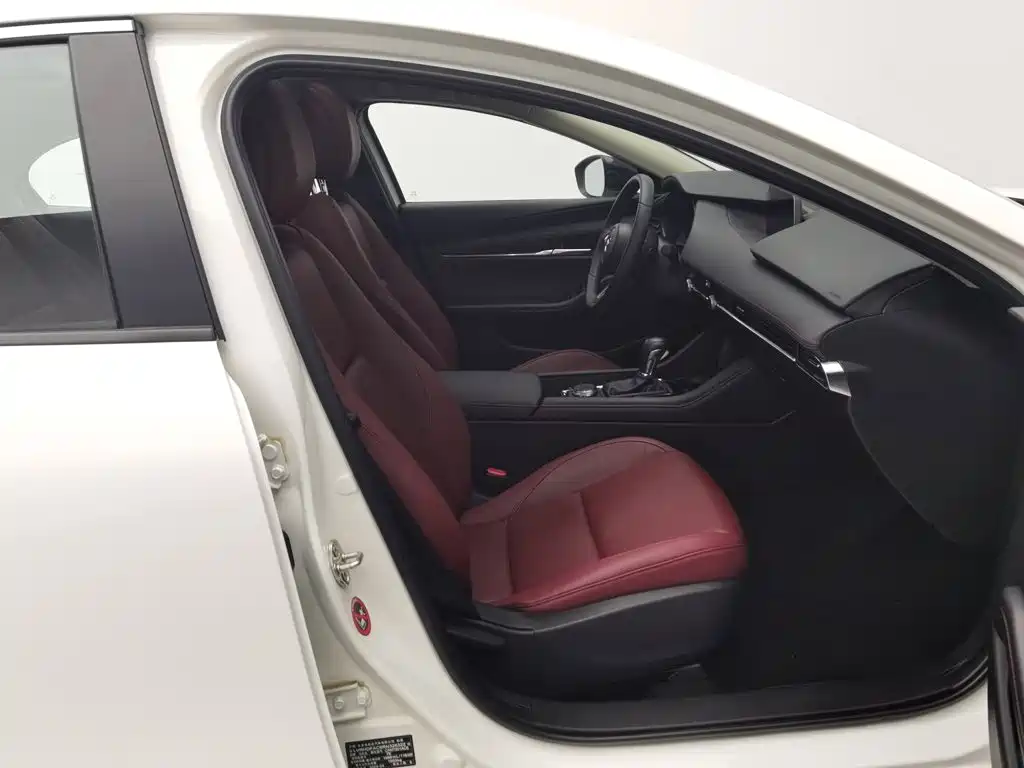 Mazda 3 Axela — миниатюра 23