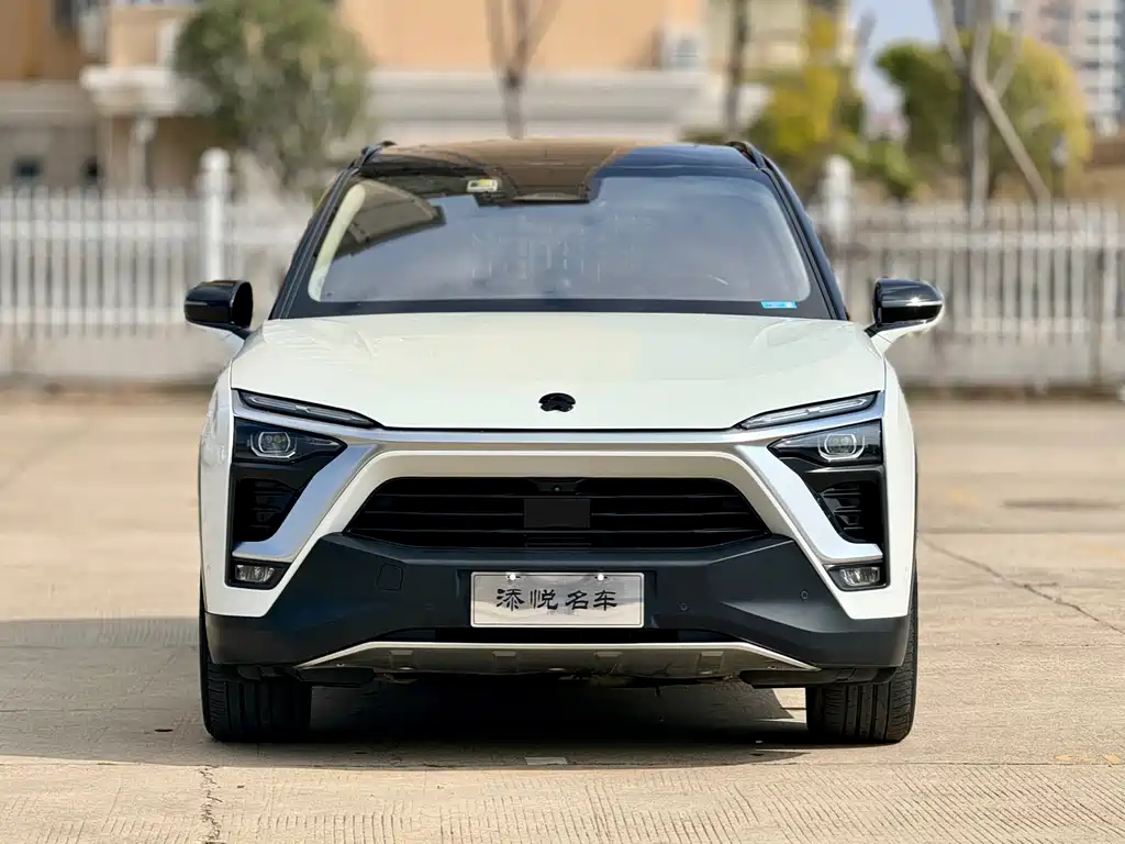 NIO NIO ES8