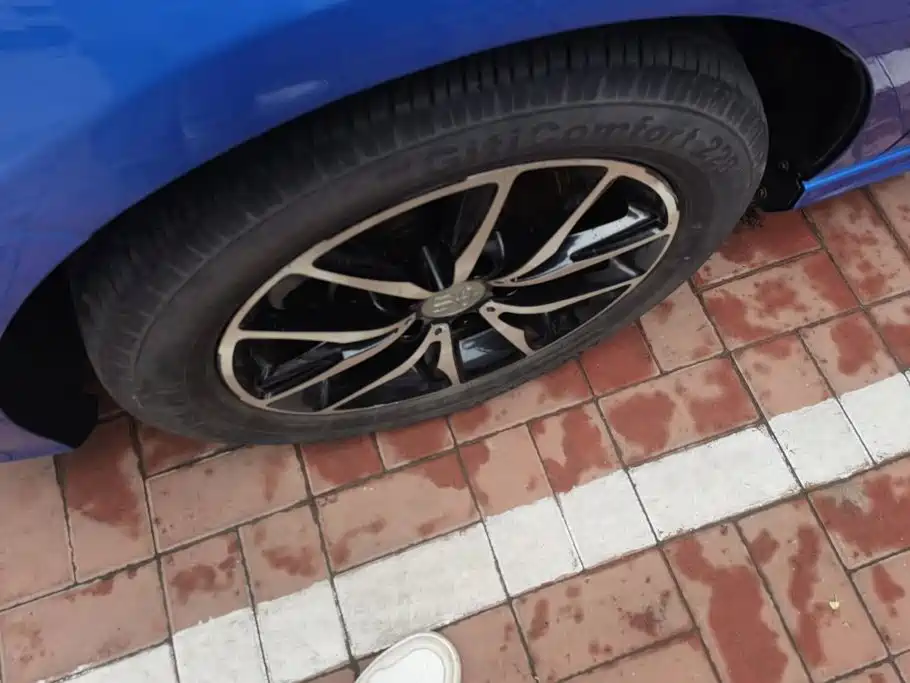 BYD MAX — миниатюра 6