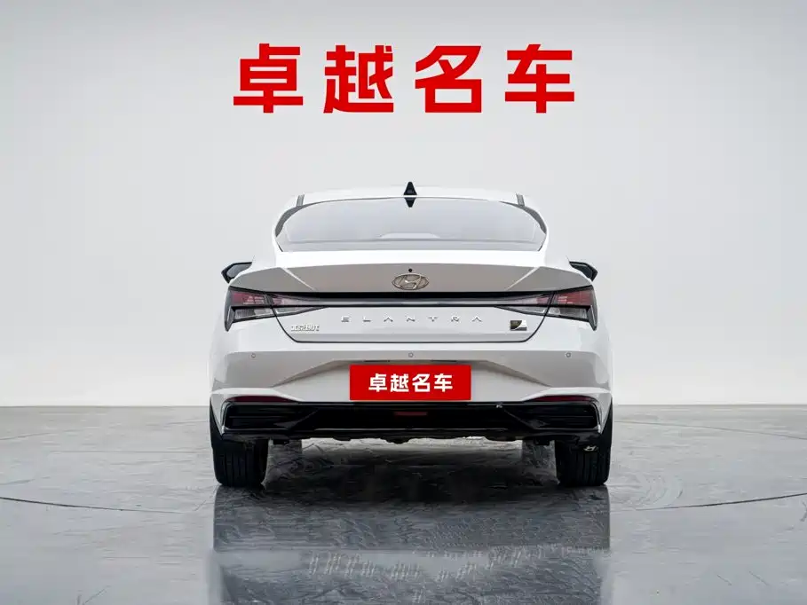 Hyundai Elantra — миниатюра 2