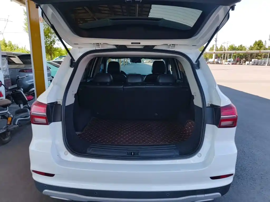 Roewe RX5 — миниатюра 19
