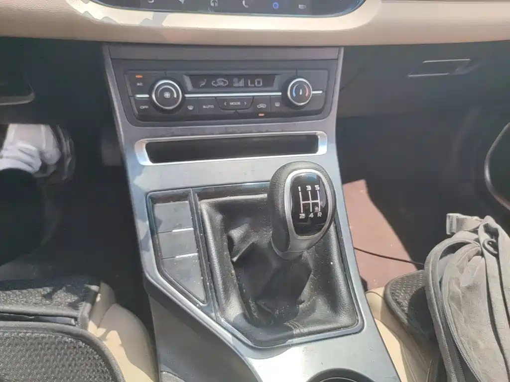 Geely Emgrand — миниатюра 19