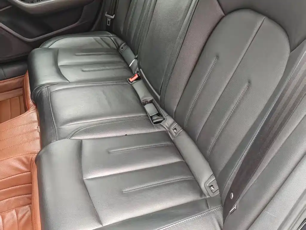 Audi A6L — миниатюра 8