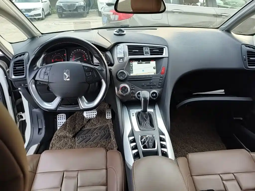 DS DS 5 — миниатюра 10