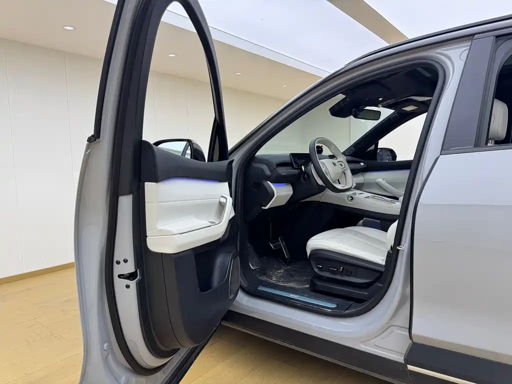 NIO ES7 — миниатюра 18