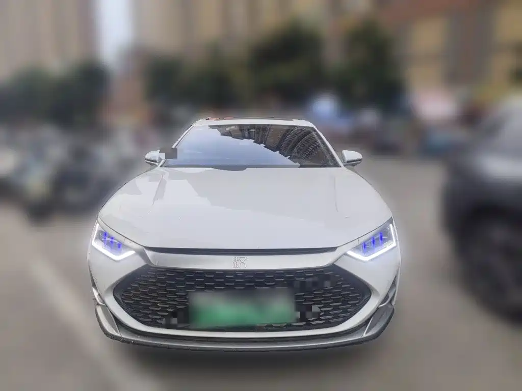 BYD Han — миниатюра 2