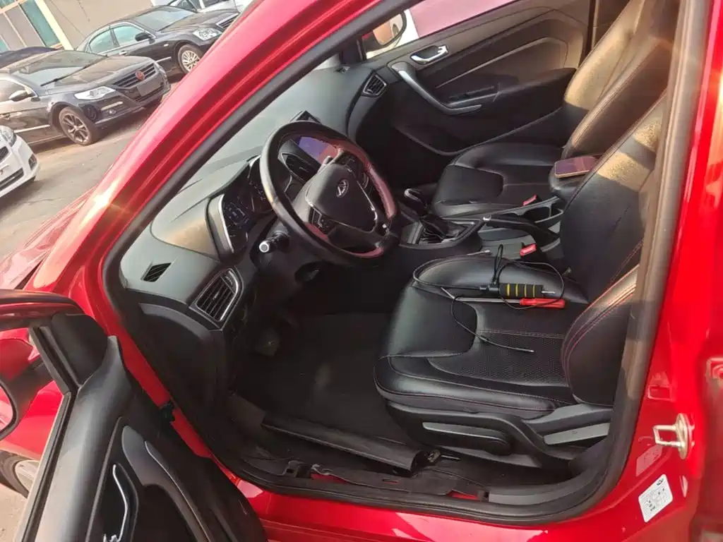 Chery Arrizo 5 — миниатюра 15