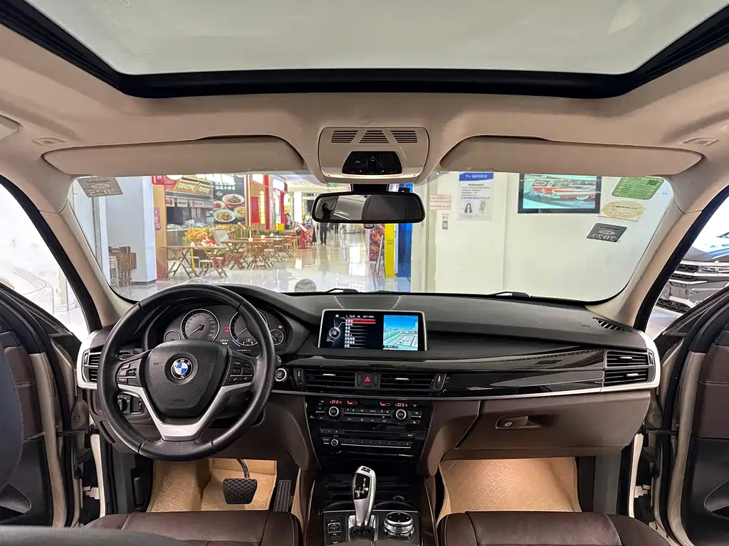 BMW X5 (Import) — миниатюра 20