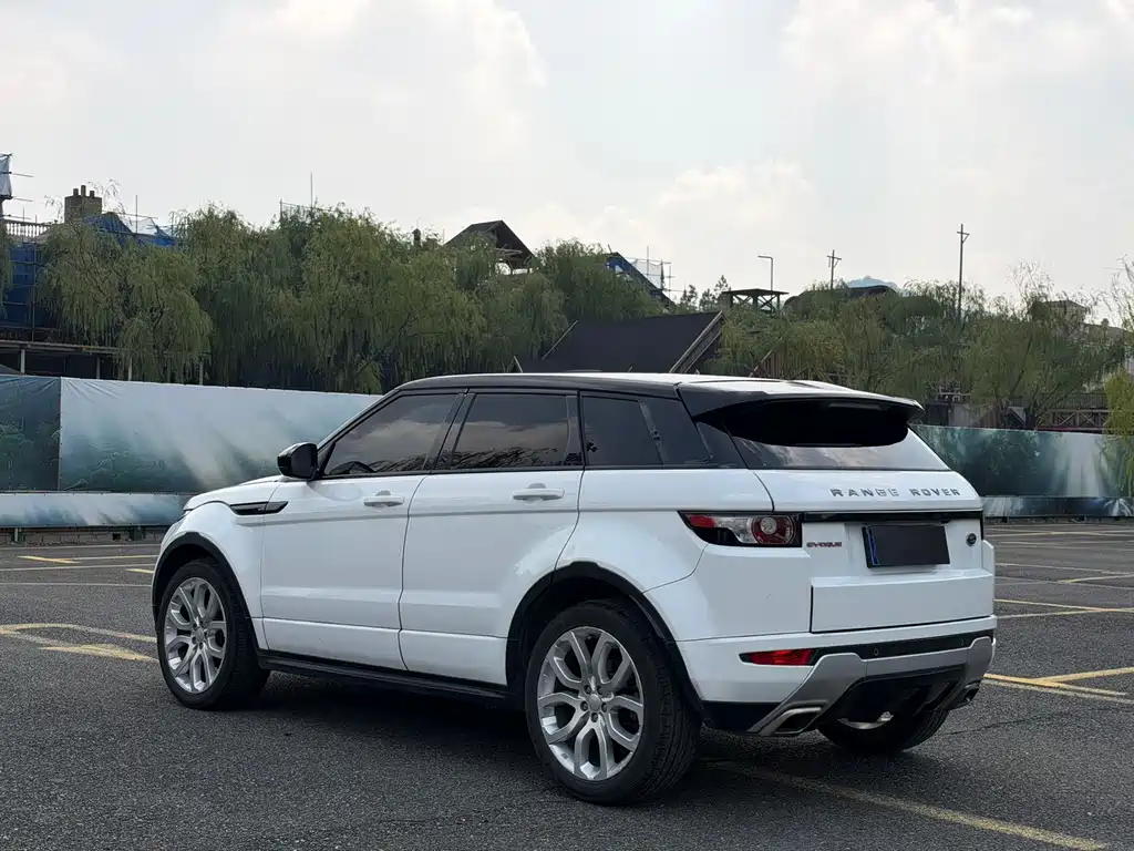 Land Rover Evoque (Import) — миниатюра 7