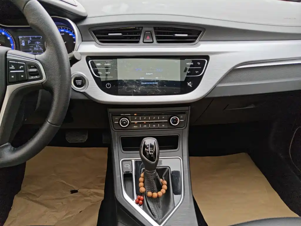 Geely Vision — миниатюра 13