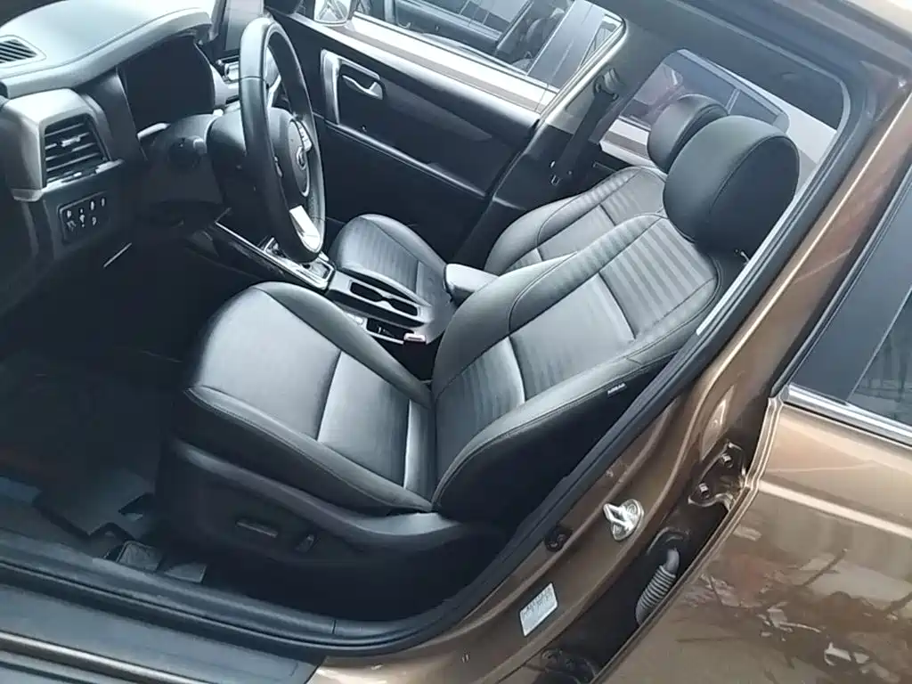 Kia Sportage — миниатюра 15