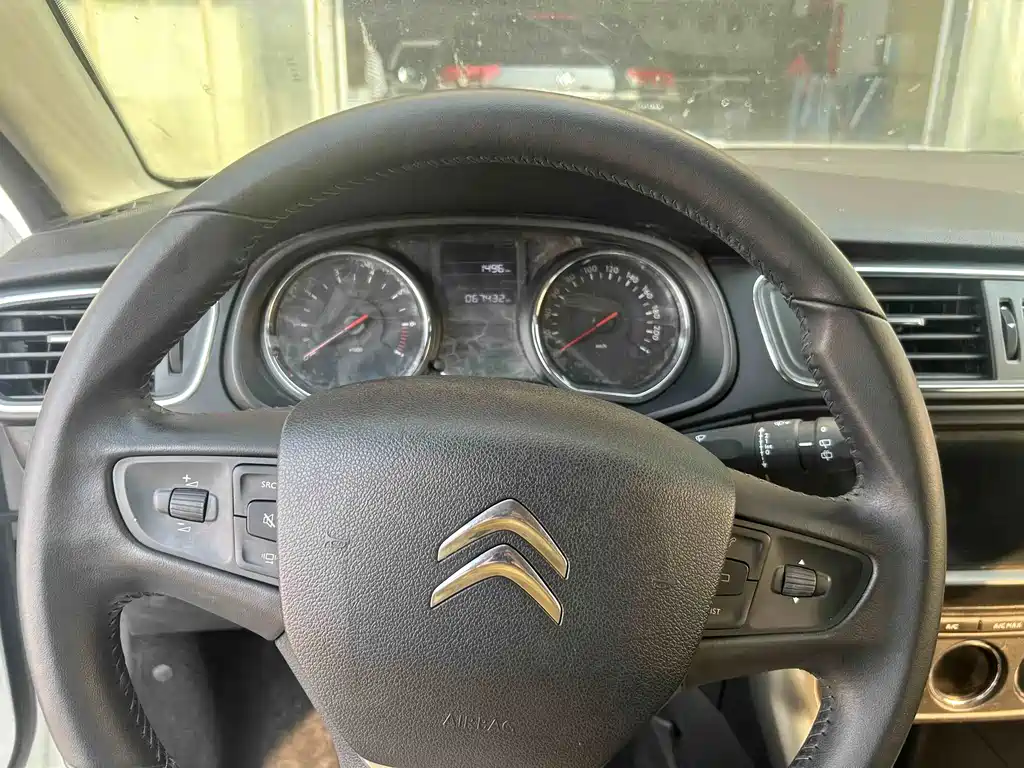 Citroen C3-XR — миниатюра 10