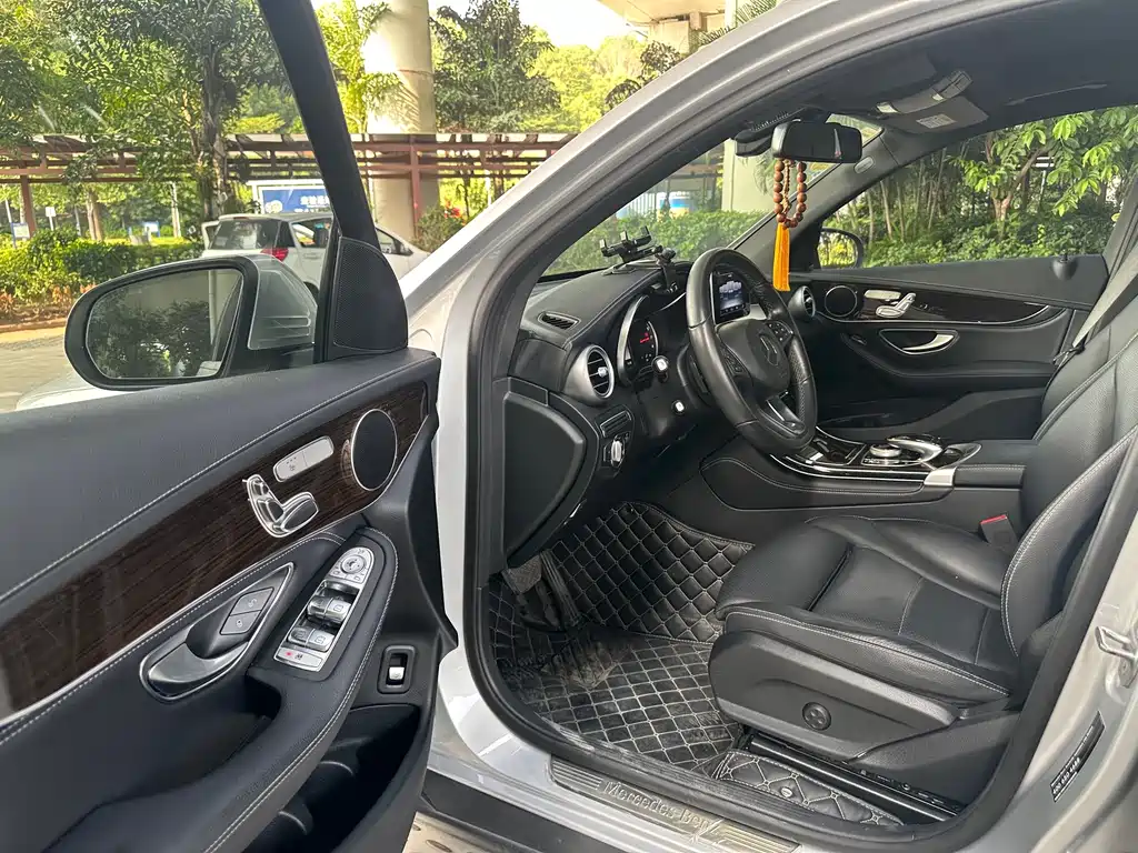 Mercedes-Benz GLC — миниатюра 9