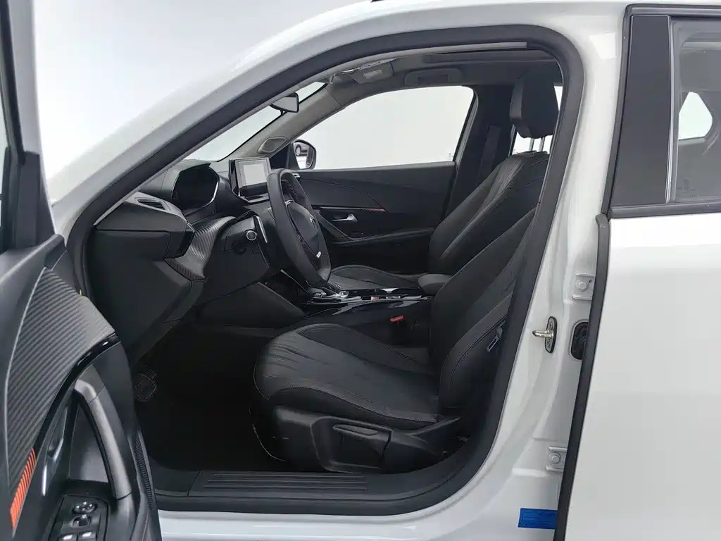 Peugeot 2008 — миниатюра 10