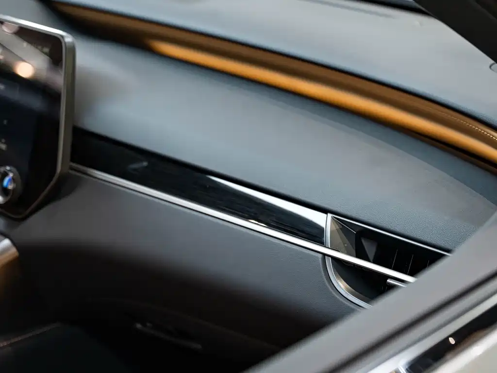 Lexus RX — миниатюра 17