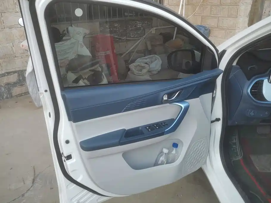 Changan Benben E-Star — миниатюра 7